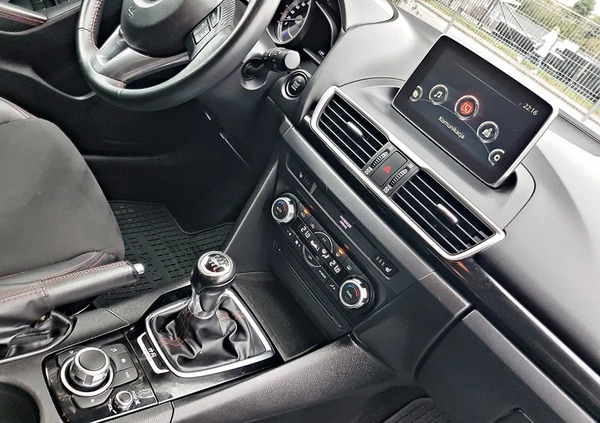 Mazda 3 cena 53900 przebieg: 121000, rok produkcji 2016 z Pieńsk małe 667